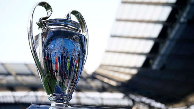 短短十四分鐘 媒體人表示每場比賽給予曾凡博三十分鐘毫無問題 這種保守令人費解.