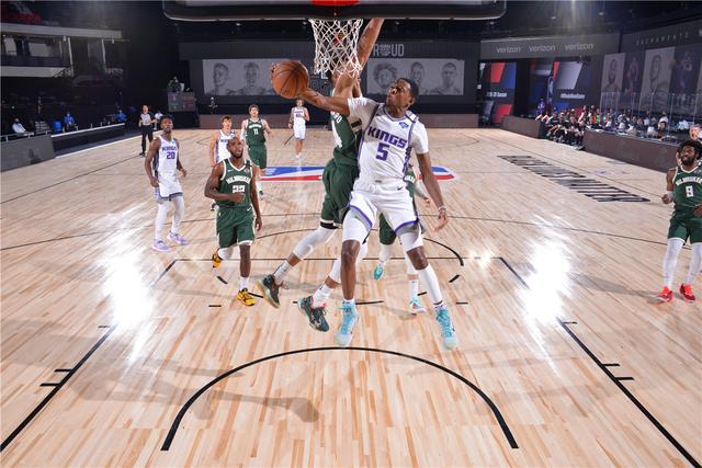 表态都会在 表态都会在